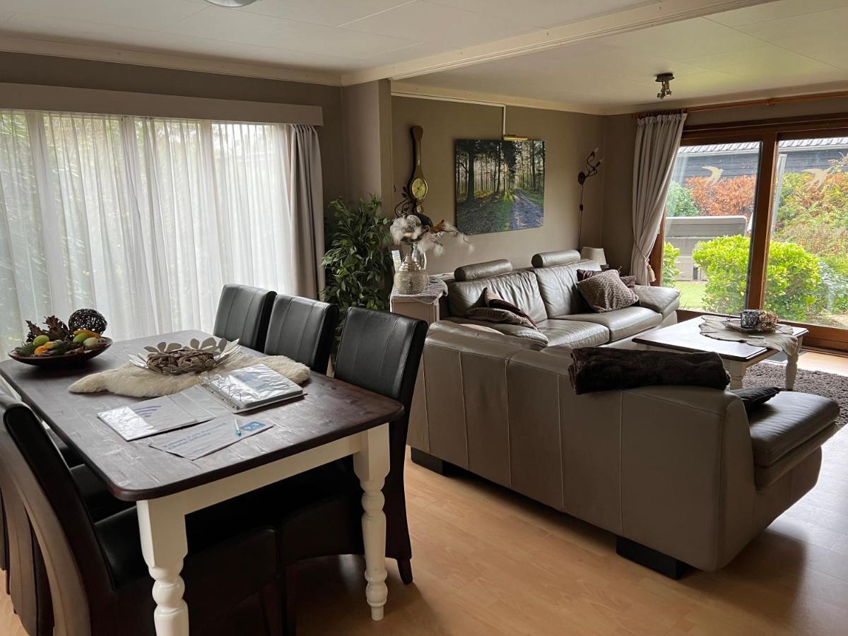 Veluwe Park Reewold Chalet Infinity Путен Екстериор снимка